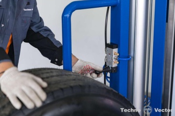 Автоматическая мойка колес ТОРНАДО Truck